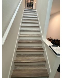 Stair Riser Pre-finished 8"x42"